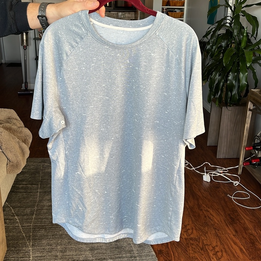 Lululemon Fresh Form Tshirt